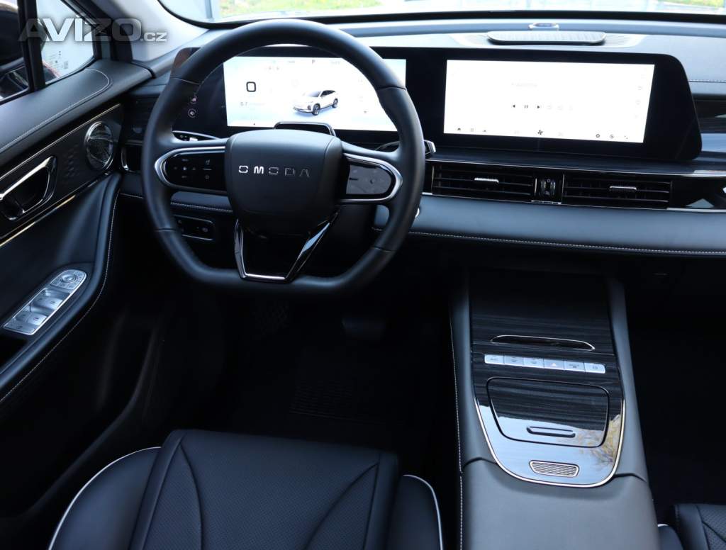 Foto inzerátu Omoda 5 1.6 T