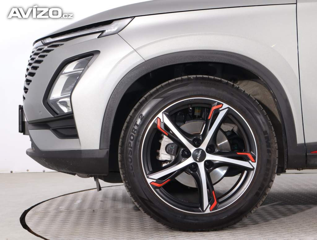 Foto inzerátu Omoda 5 1.6 T