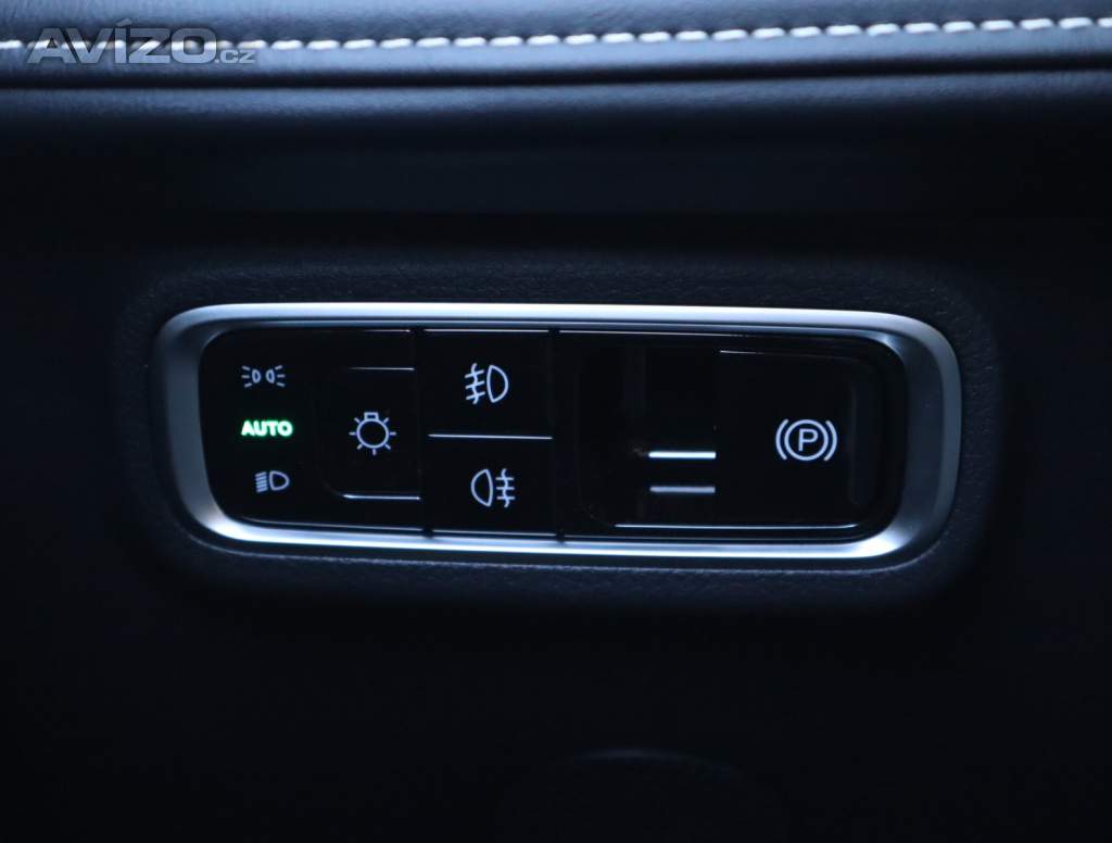 Foto inzerátu Omoda 5 1.6 T