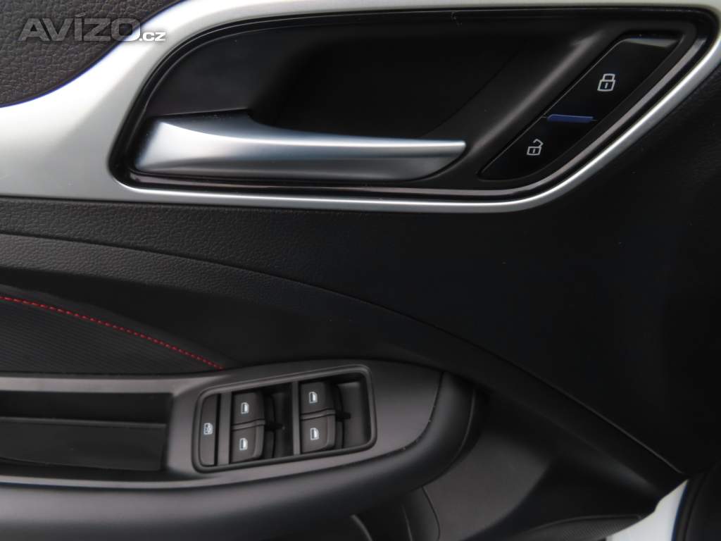 Foto inzerátu MG ZS SUV 1.5