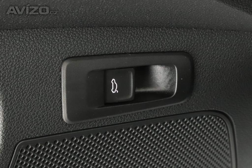 Foto inzerátu Škoda Karoq 1.5 TSI