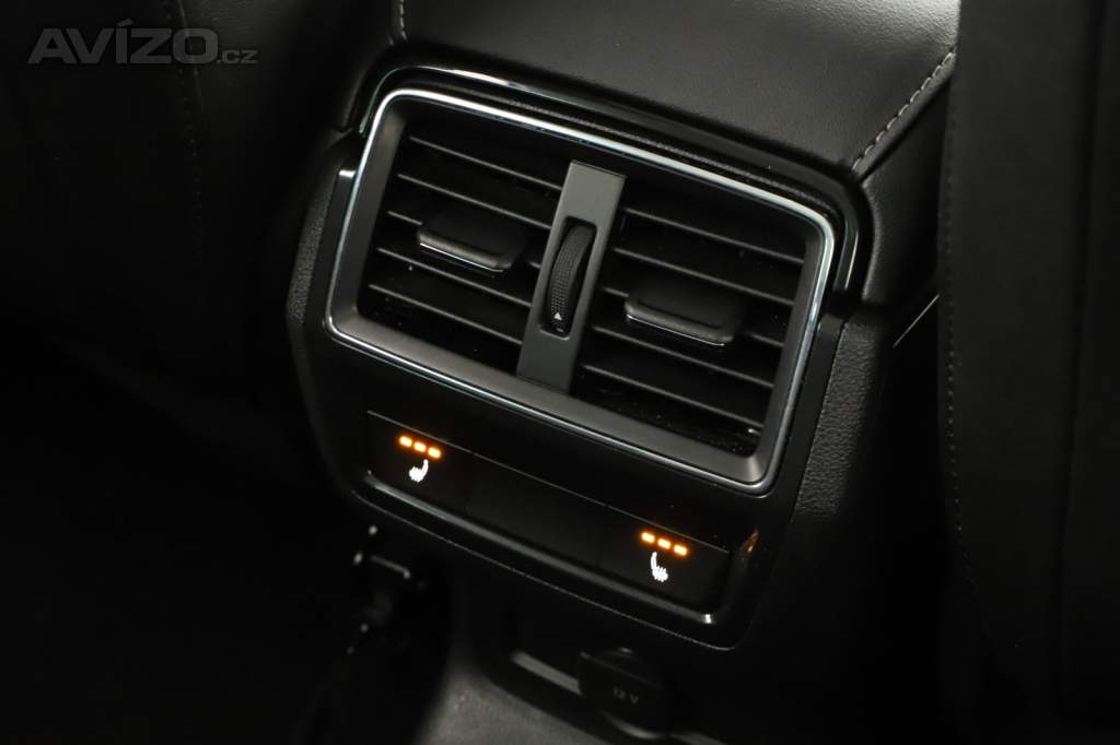 Foto inzerátu Škoda Karoq 1.5 TSI