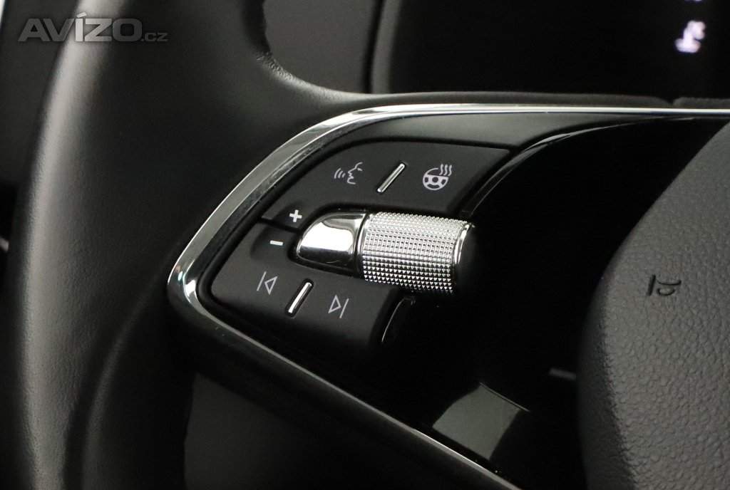 Foto inzerátu Škoda Karoq 1.5 TSI