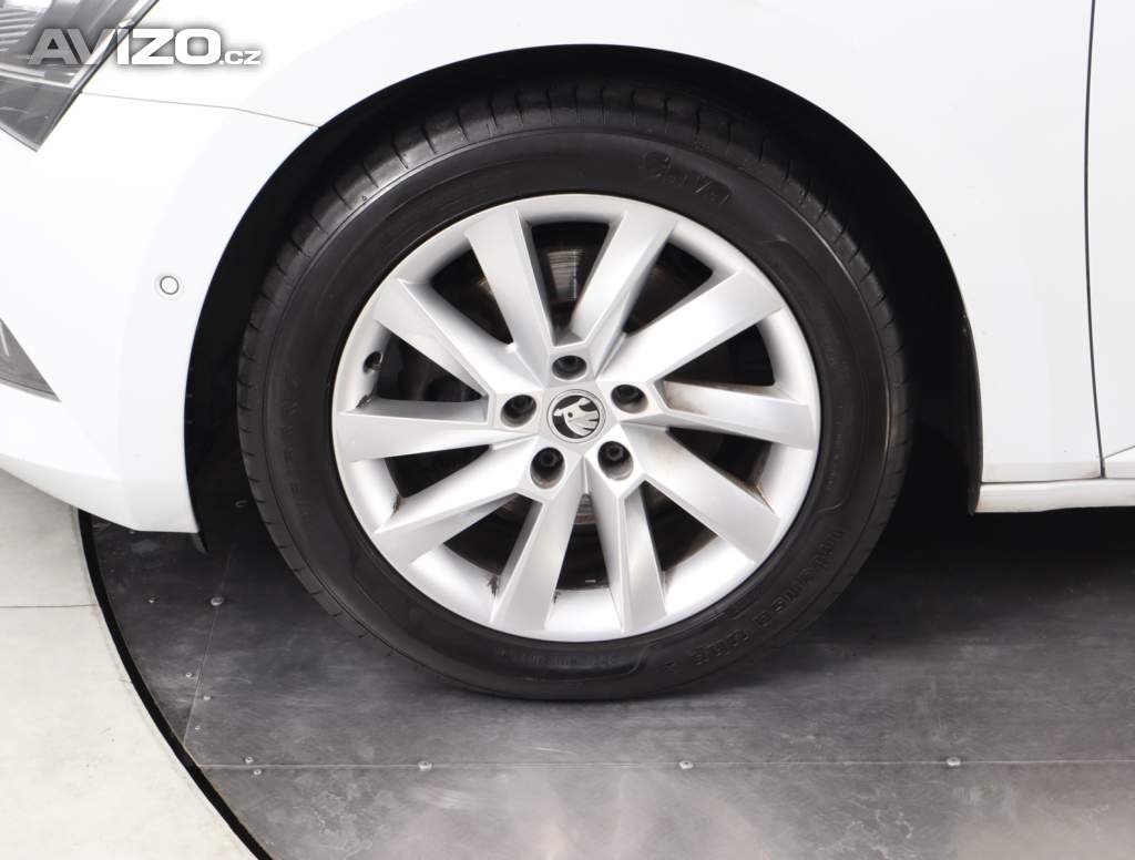 Foto inzerátu Škoda Superb 2.0 TDI