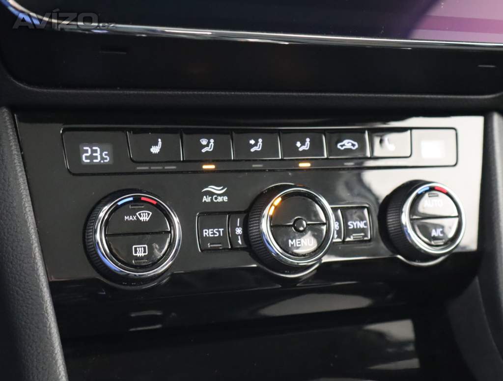 Foto inzerátu Škoda Superb 2.0 TDI