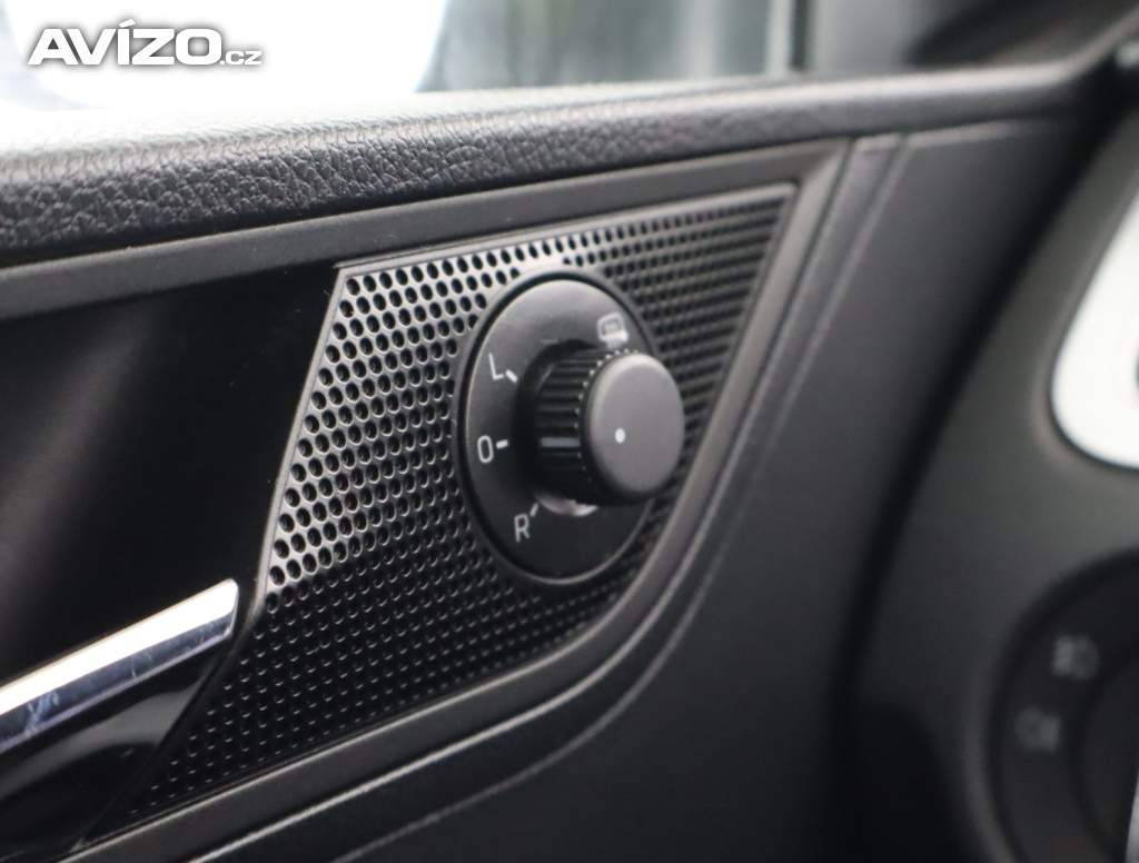 Foto inzerátu Škoda Rapid 1.0 TSI