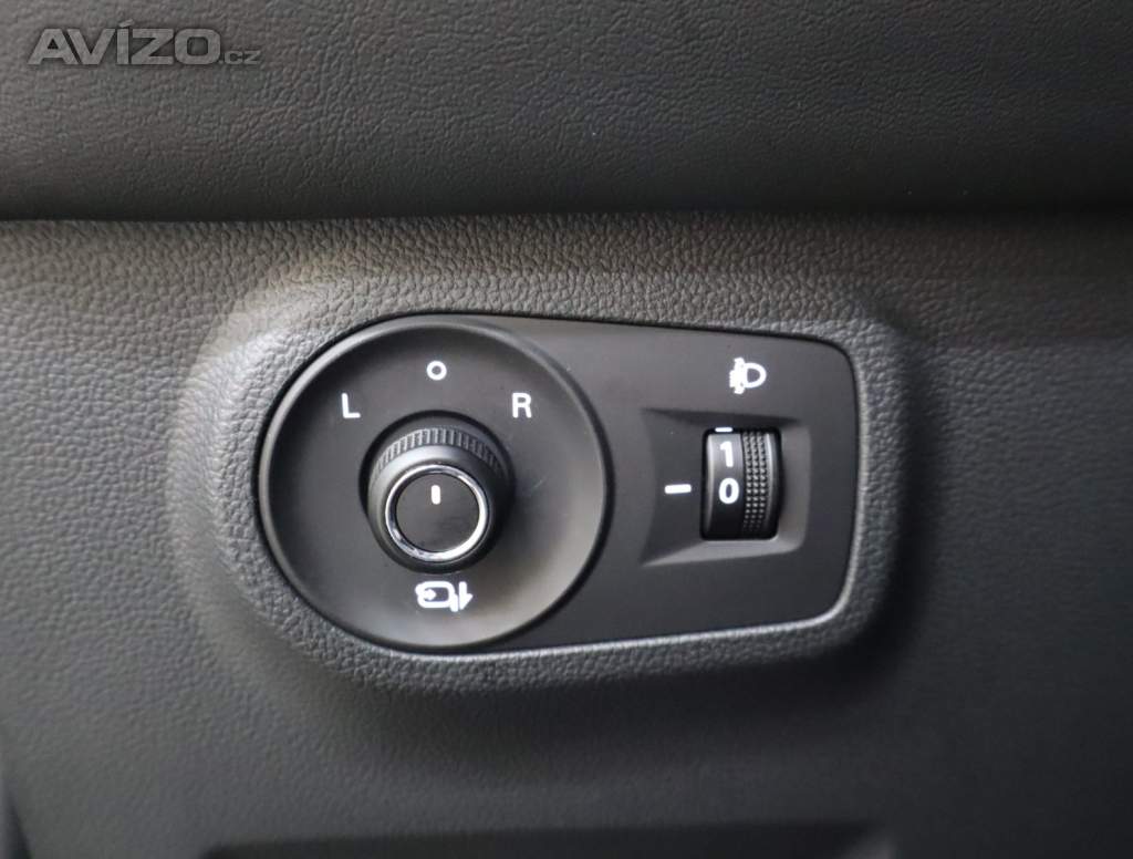 Foto inzerátu MG ZS SUV 1.0 Turbo