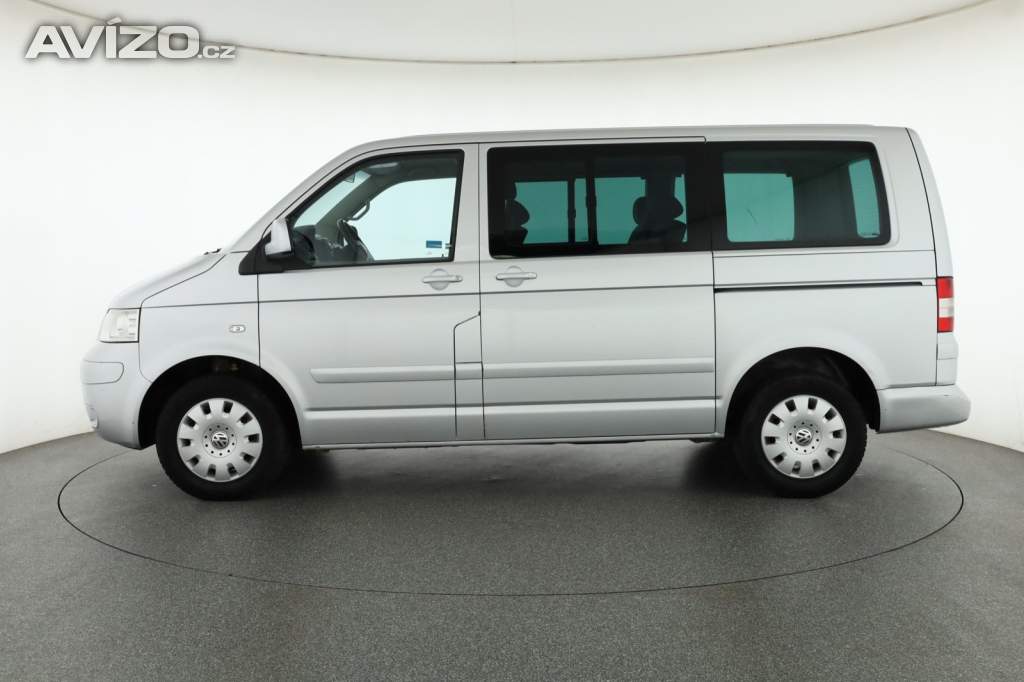 Foto inzerátu Volkswagen Multivan 2.5 TDI