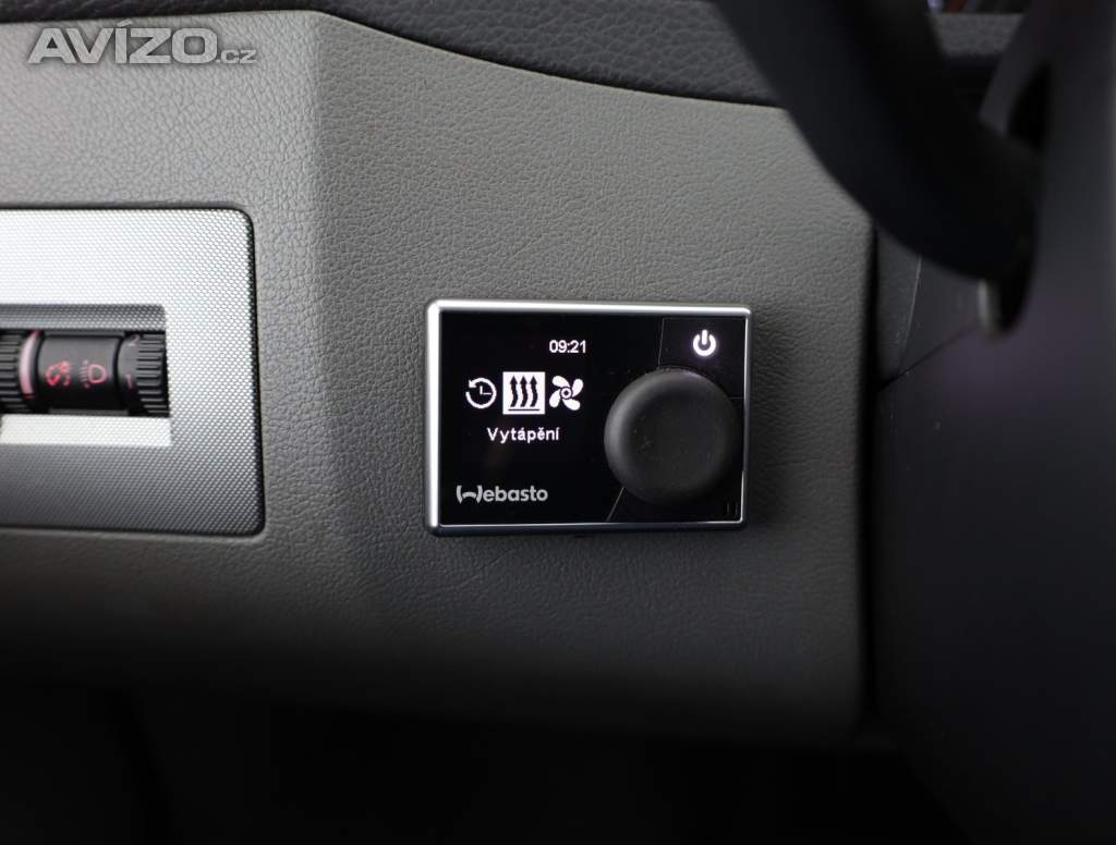 Foto inzerátu Volkswagen Multivan 2.5 TDI