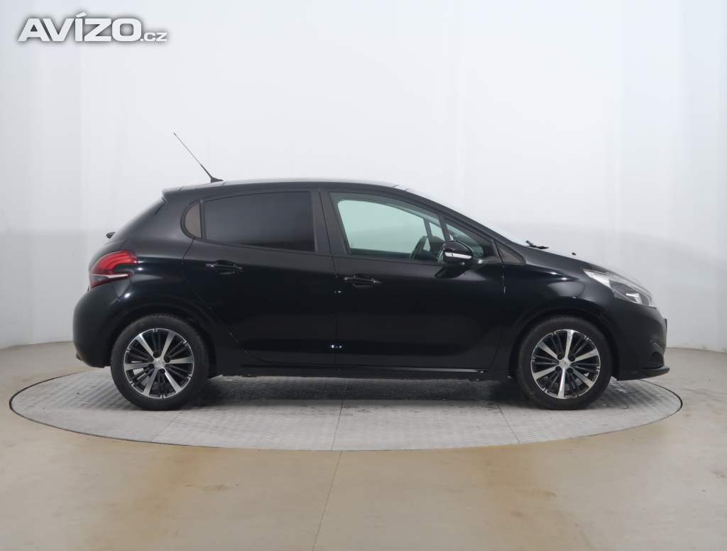 Foto inzerátu Peugeot 208 1.2 PureTech