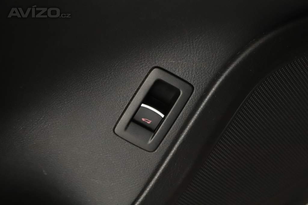 Foto inzerátu Volkswagen Touareg 3.0 TDI