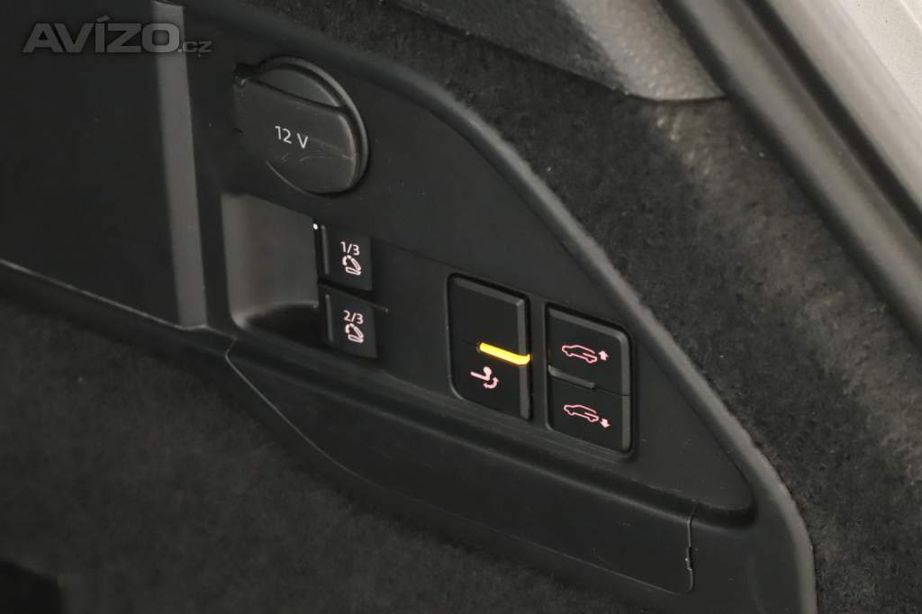 Foto inzerátu Volkswagen Touareg 3.0 TDI