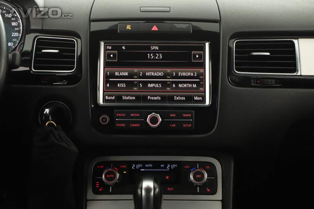 Foto inzerátu Volkswagen Touareg 3.0 TDI