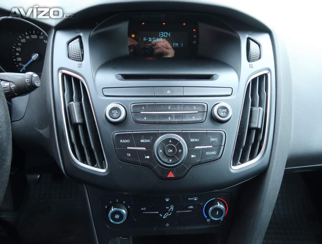 Foto inzerátu Ford Focus 1.6 i