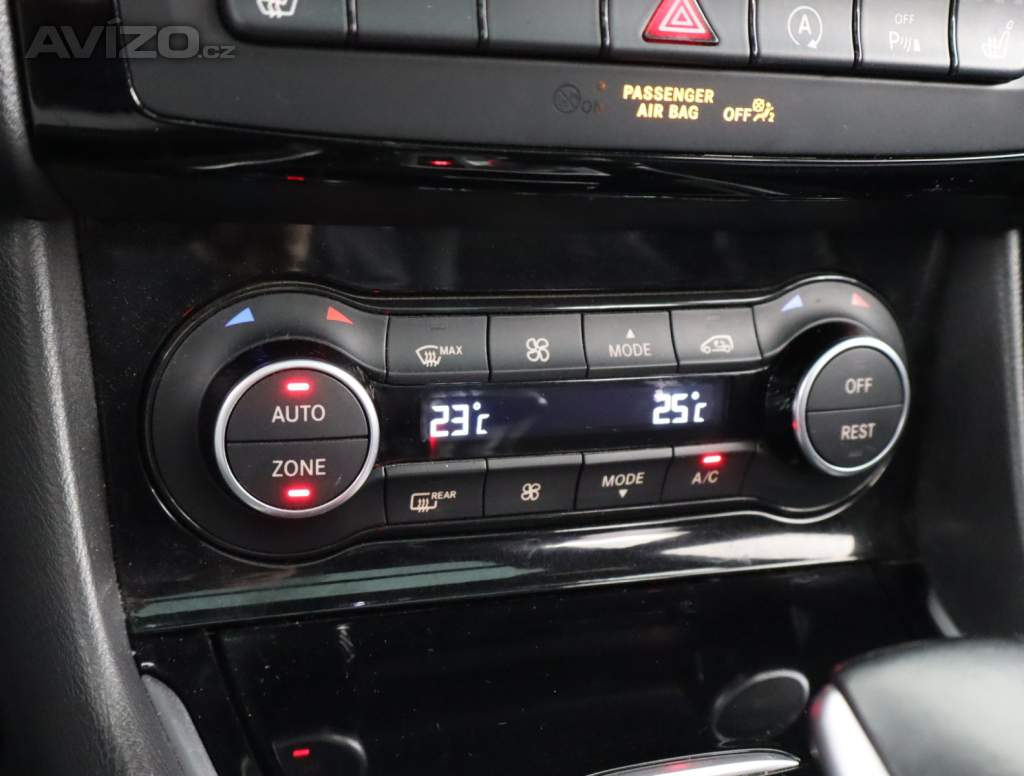 Foto inzerátu Infiniti Q30 2.0t