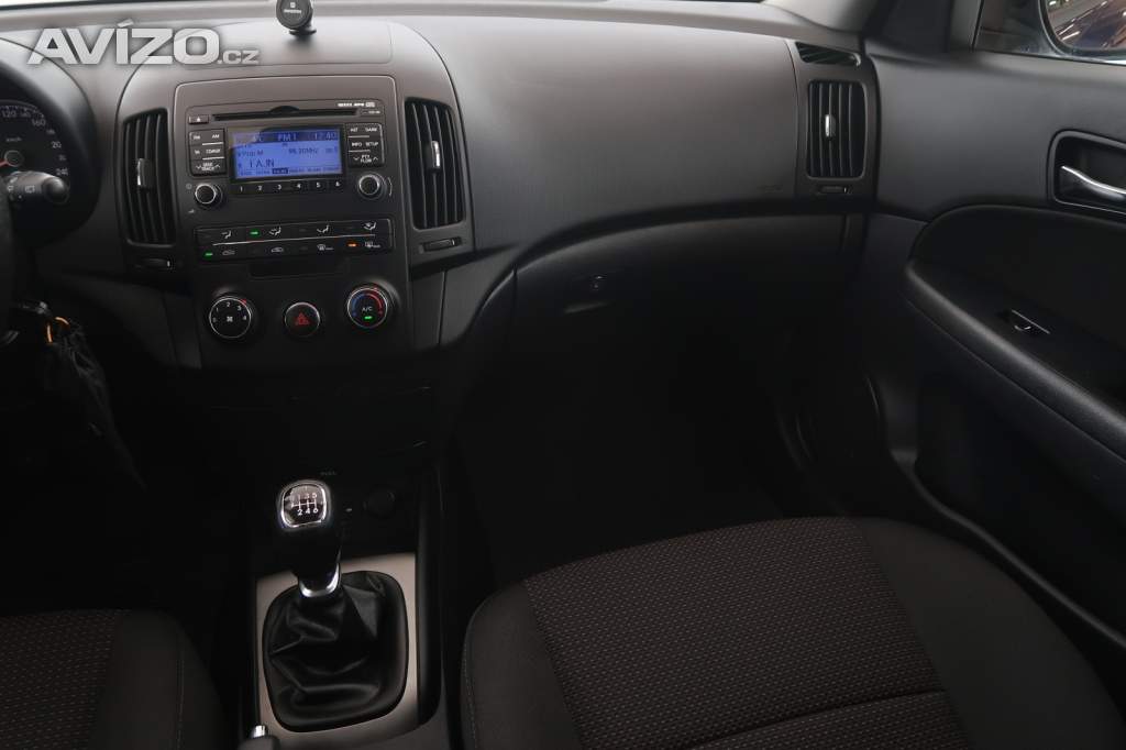 Foto inzerátu Hyundai i30 1.6 CVVT