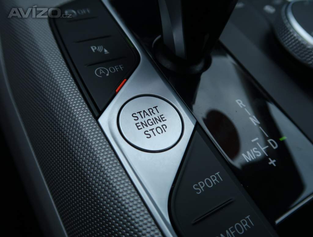 Foto inzerátu BMW Řada 3 318 i