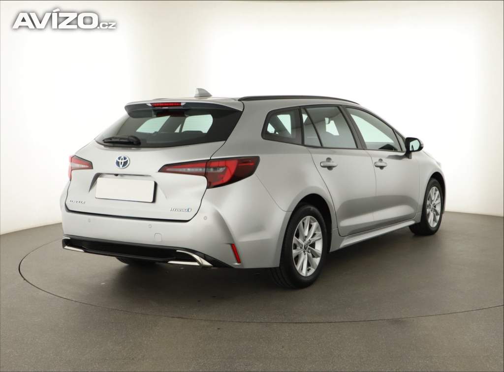 Foto inzerátu Toyota Corolla 1.8 Hybrid