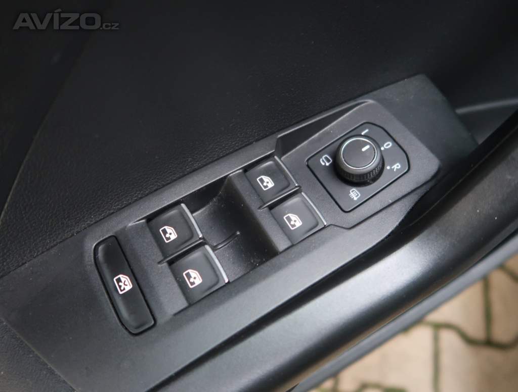 Foto inzerátu Volkswagen T-Cross 1.0 TSI