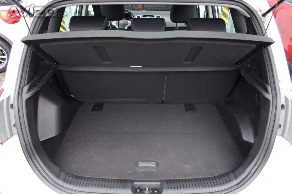 Foto inzerátu Hyundai ix20 1.6 CVVT