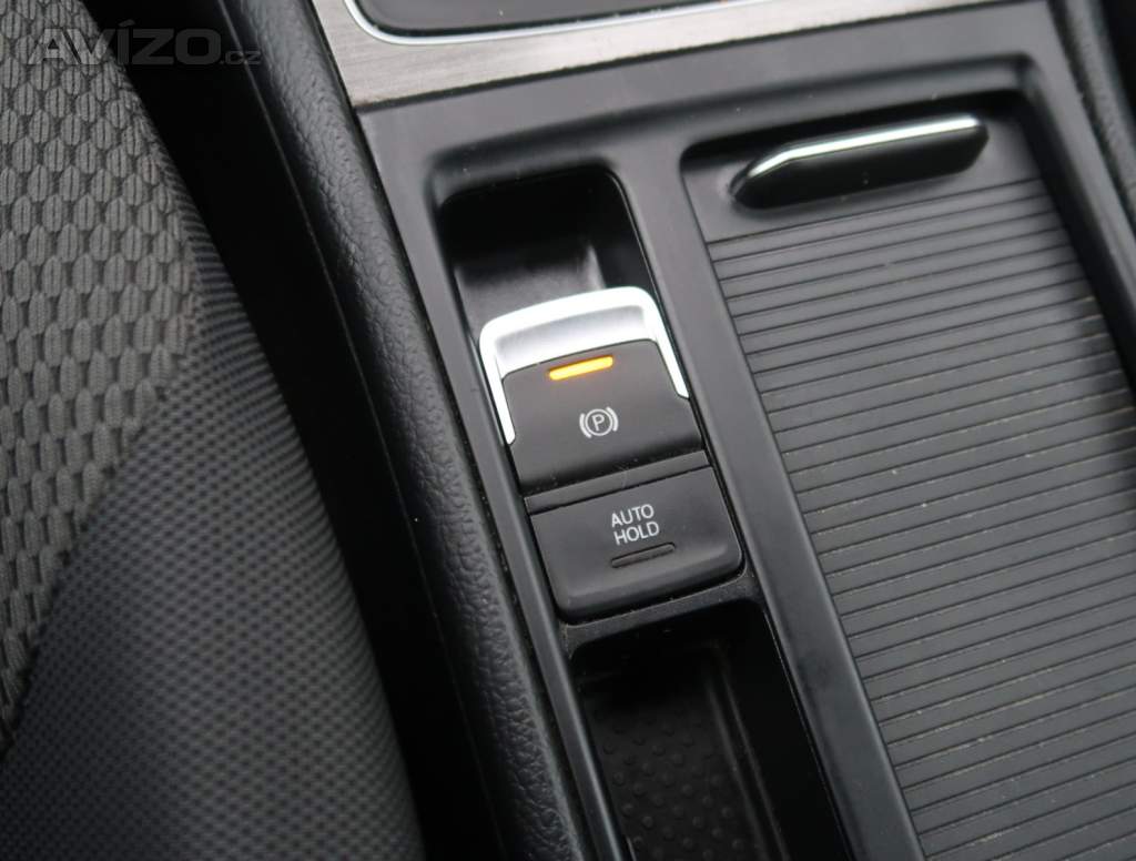 Foto inzerátu Volkswagen Golf 1.2 TSI