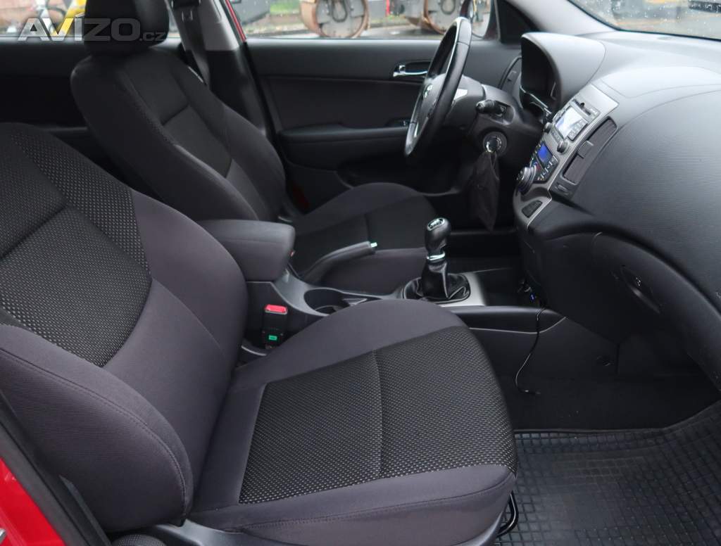 Foto inzerátu Hyundai i30 1.6 CVVT