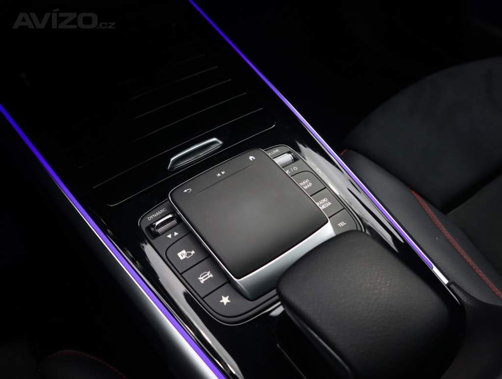 Foto inzerátu Mercedes-Benz GLB GLB 200 4MATIC