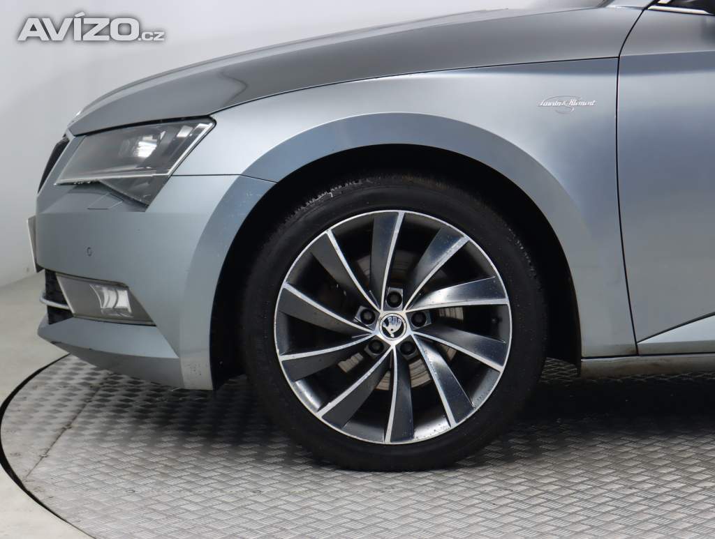 Foto inzerátu Škoda Superb 2.0 TDI