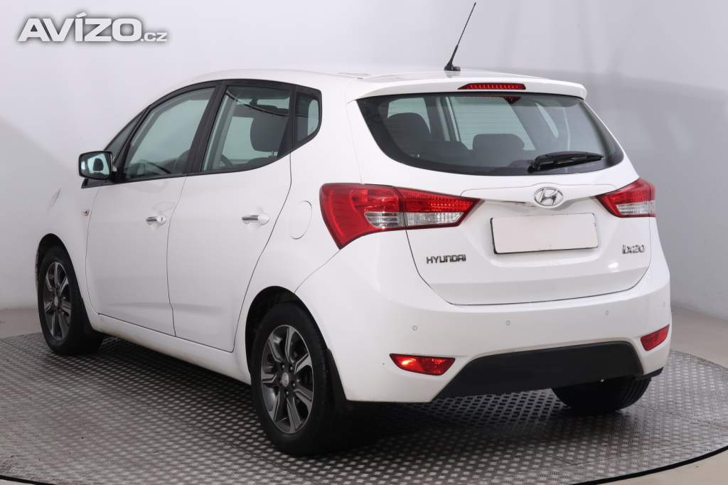 Foto inzerátu Hyundai ix20 1.6 CVVT