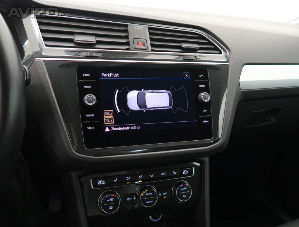 Foto inzerátu Volkswagen Tiguan 1.5 TSI