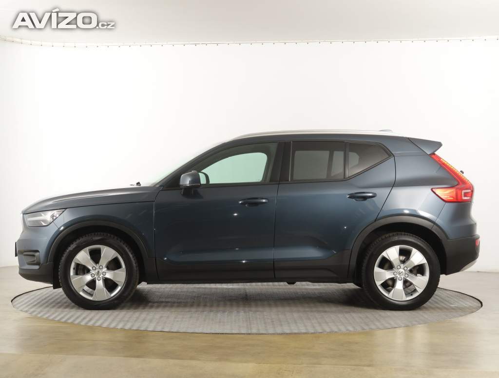 Foto inzerátu Volvo XC40 B4