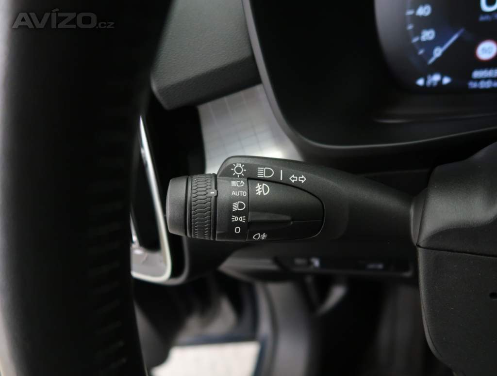 Foto inzerátu Volvo XC40 B4