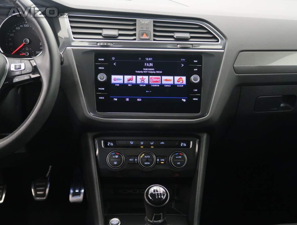 Foto inzerátu Volkswagen Tiguan 1.5 TSI