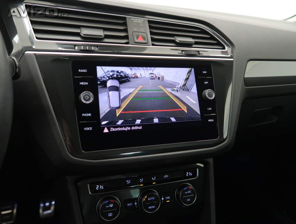 Foto inzerátu Volkswagen Tiguan 1.5 TSI