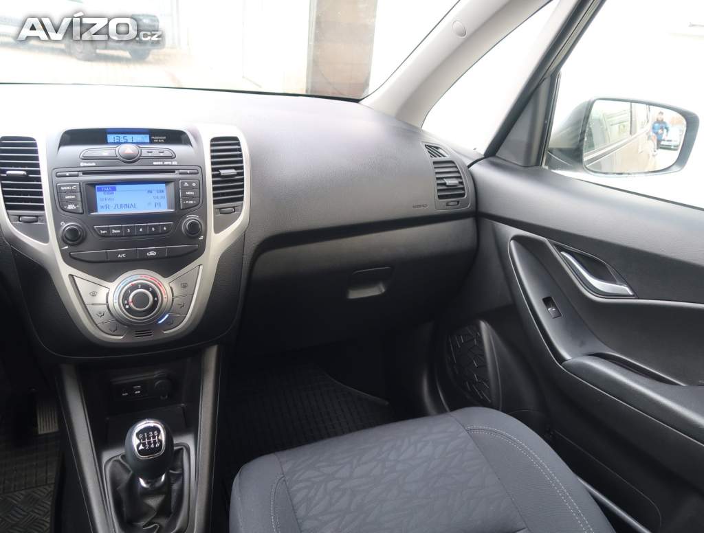 Foto inzerátu Hyundai ix20 1.6 CVVT