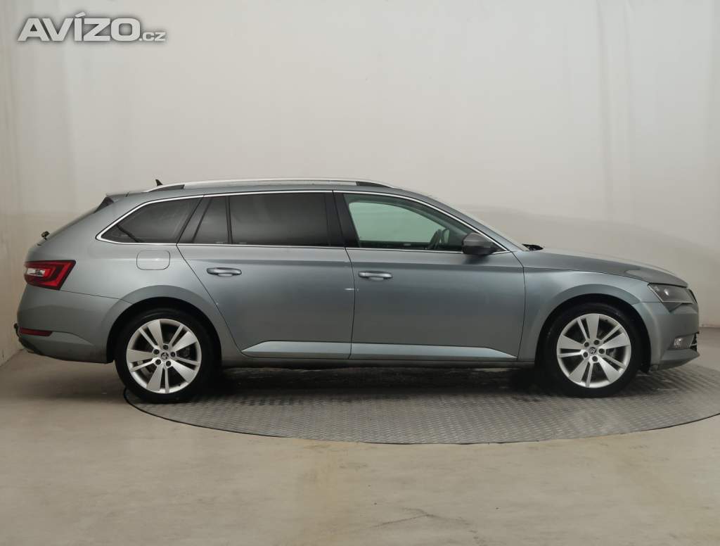 Foto inzerátu Škoda Superb 2.0 TDI