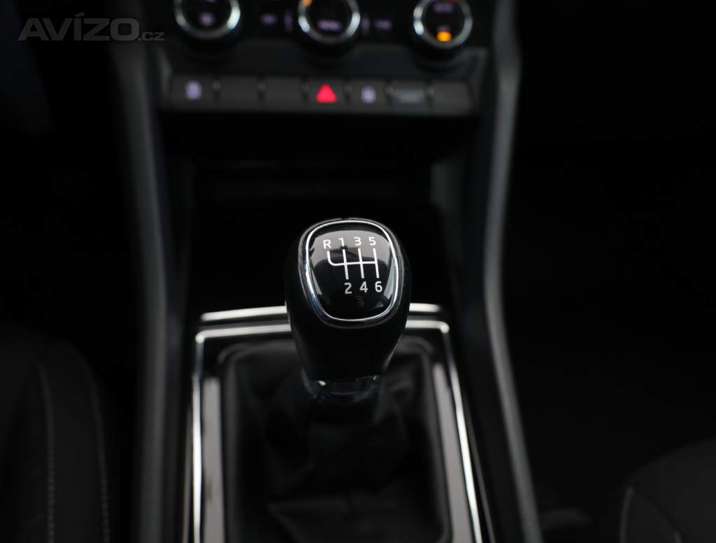 Foto inzerátu Škoda Karoq 1.5 TSI