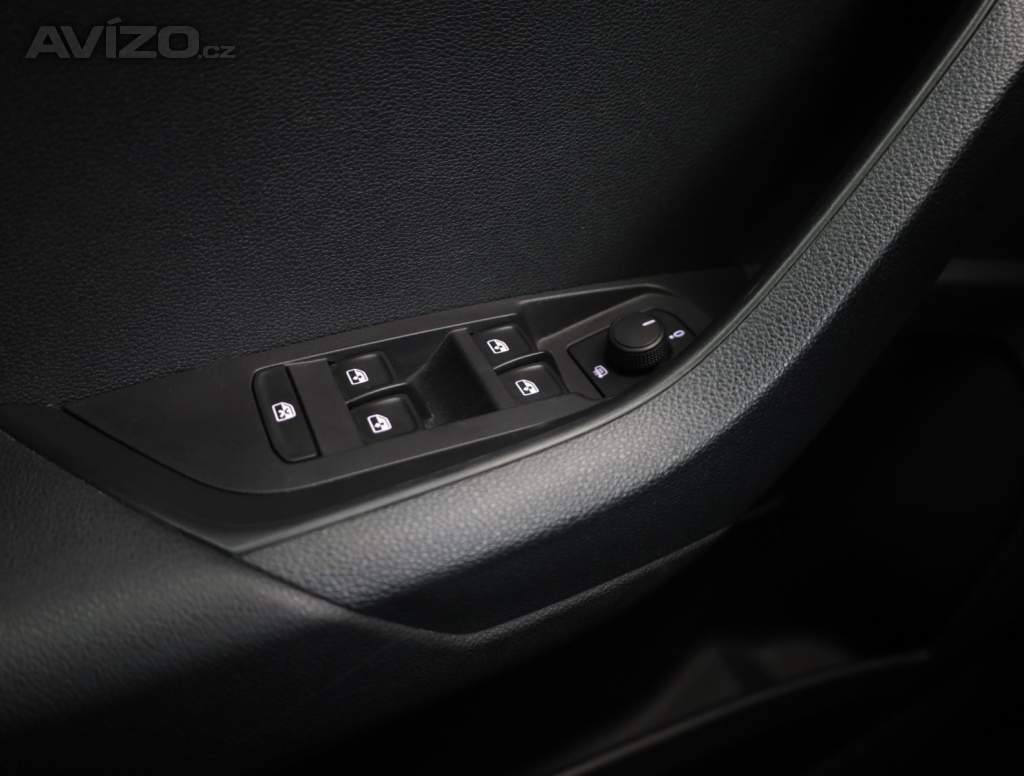 Foto inzerátu Škoda Karoq 1.5 TSI