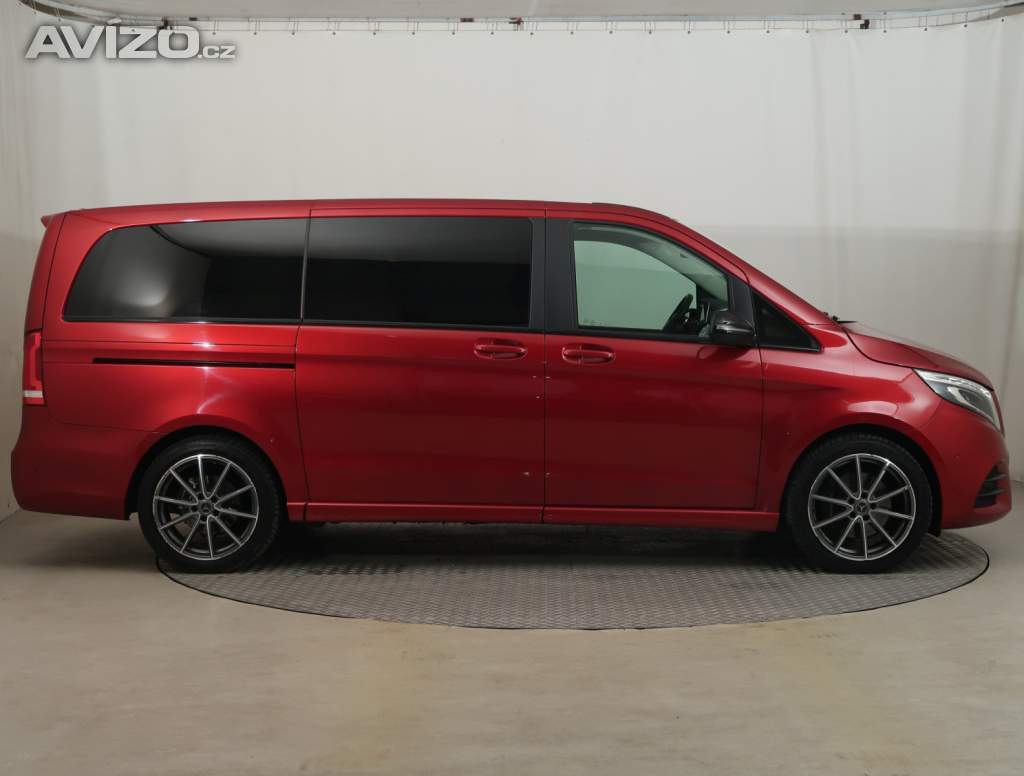 Foto inzerátu Mercedes-Benz Třídy V 300 d 4MATIC