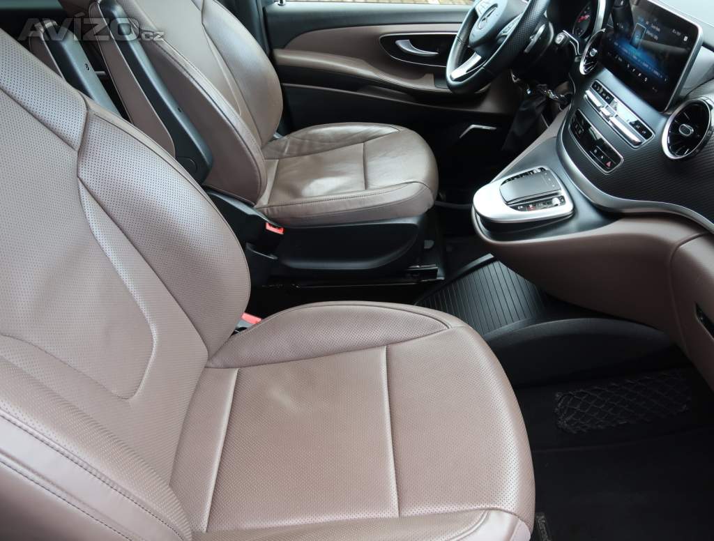 Foto inzerátu Mercedes-Benz Třídy V 300 d 4MATIC