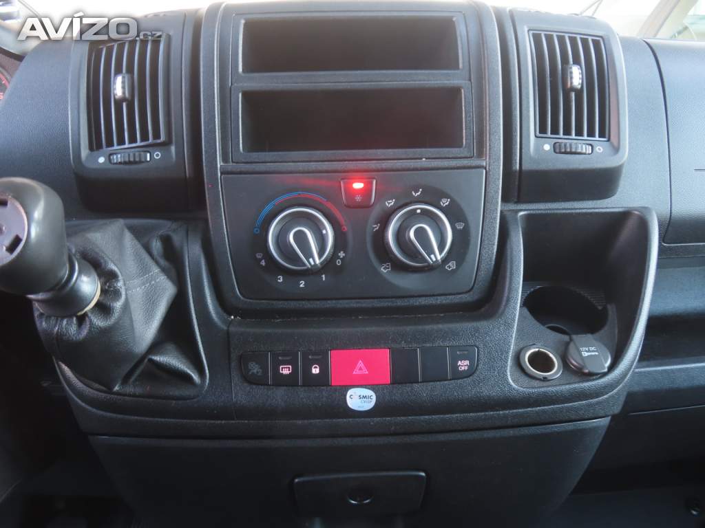 Foto inzerátu Peugeot Boxer 2.0 BlueHDi