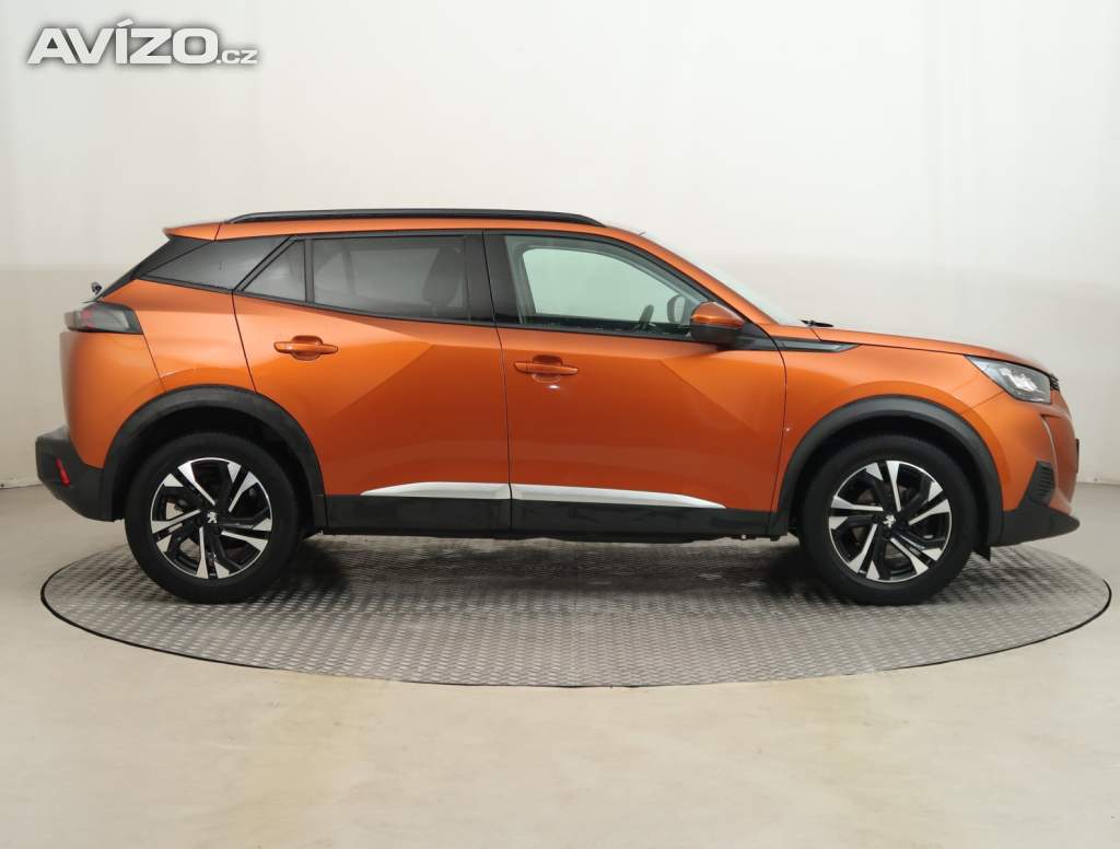 Foto inzerátu Peugeot 2008 1.2 PureTech