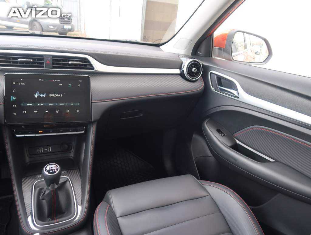 Foto inzerátu MG ZS SUV 1.0 Turbo