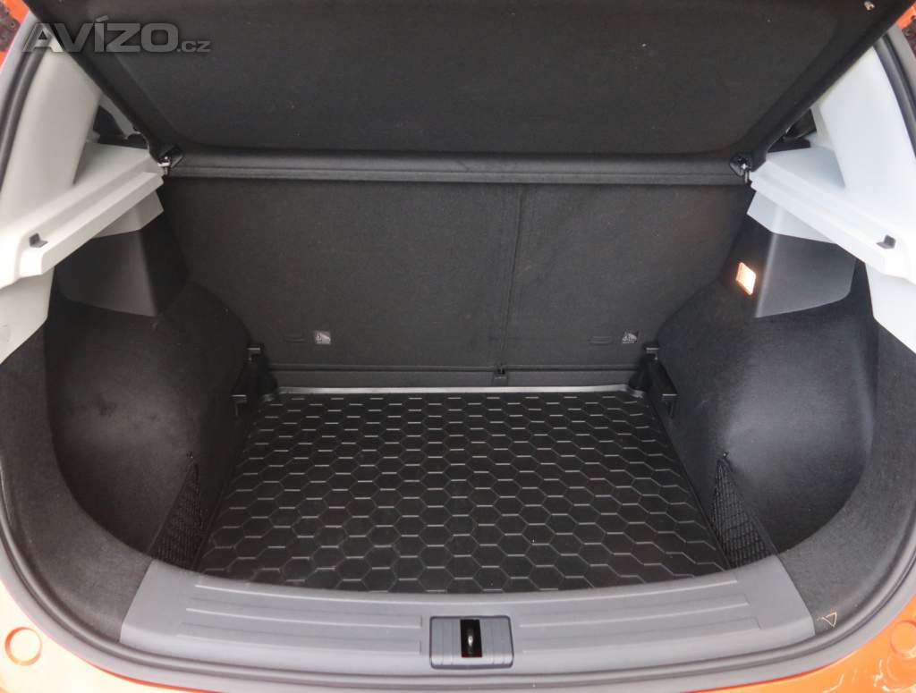 Foto inzerátu MG ZS SUV 1.0 Turbo
