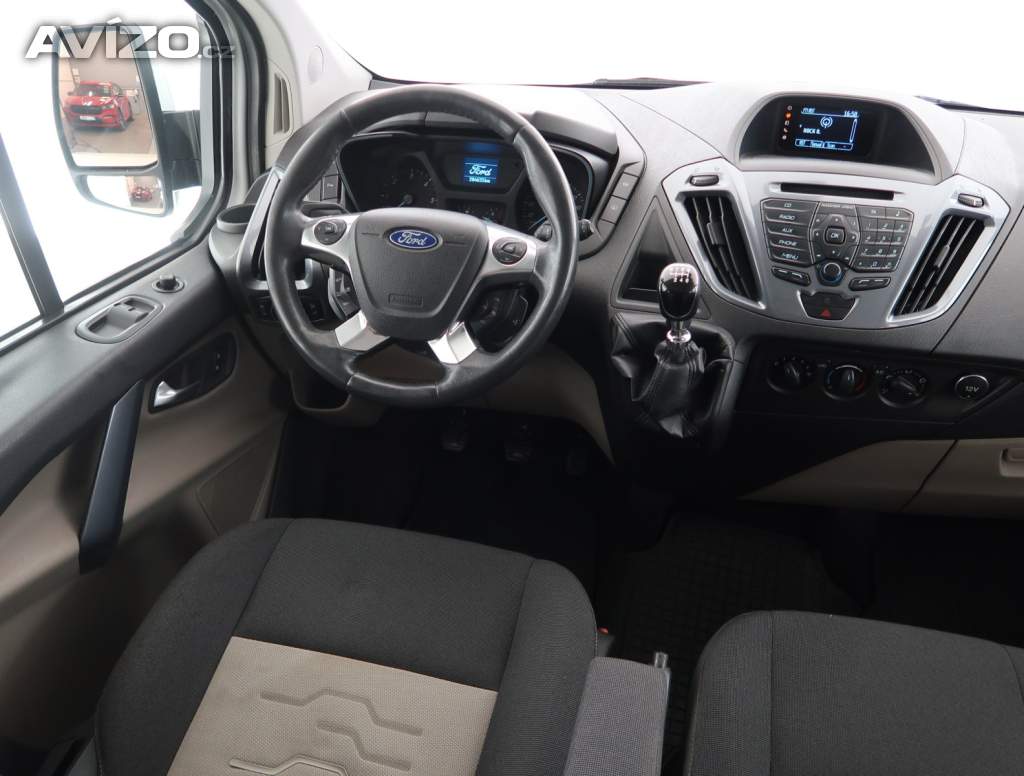 Foto inzerátu Ford Tourneo Custom 2.2 TDCi