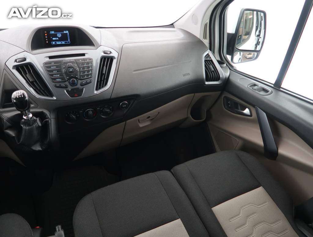 Foto inzerátu Ford Tourneo Custom 2.2 TDCi