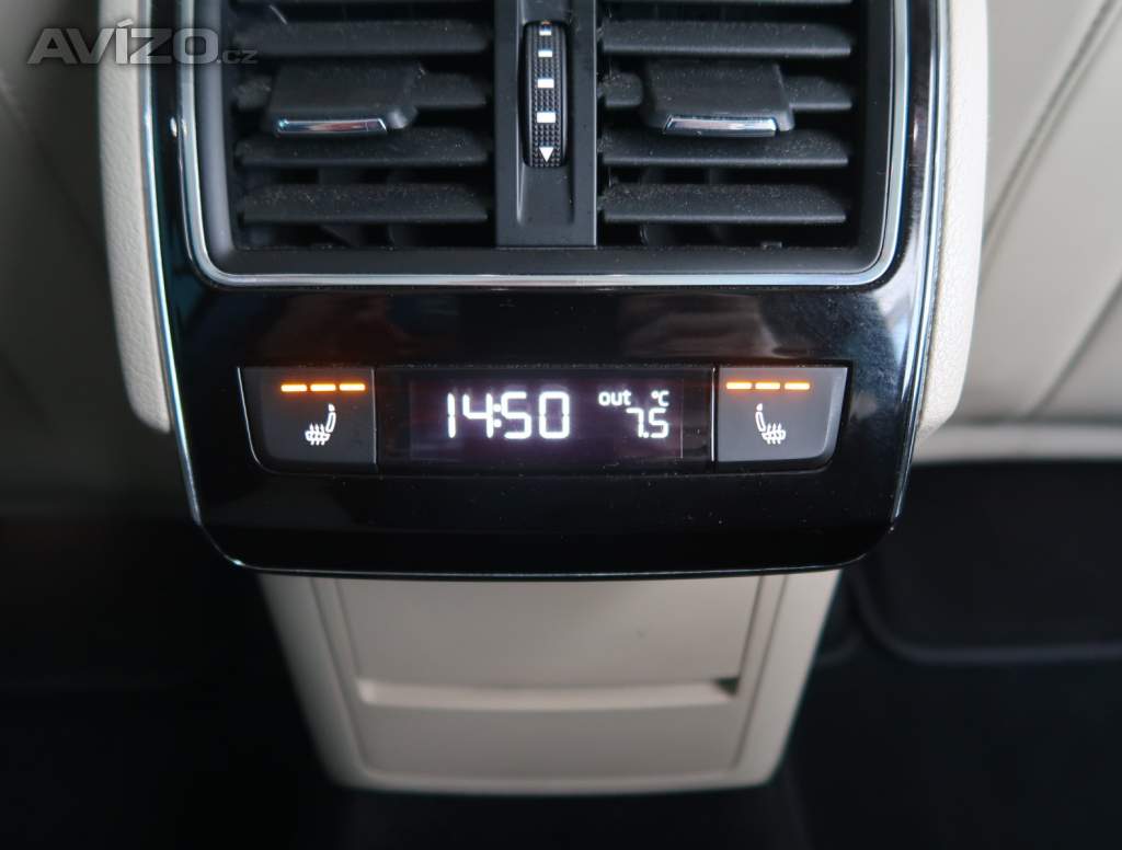 Foto inzerátu Škoda Superb 2.0 TDI