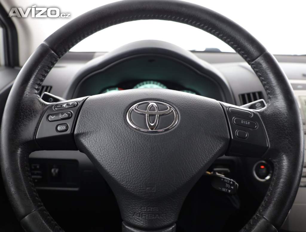 Foto inzerátu Toyota Corolla 2.2 D-4D