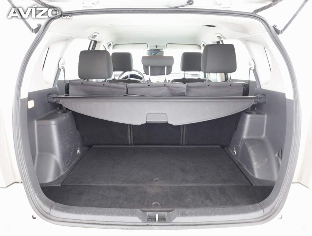 Foto inzerátu Toyota Corolla 2.2 D-4D