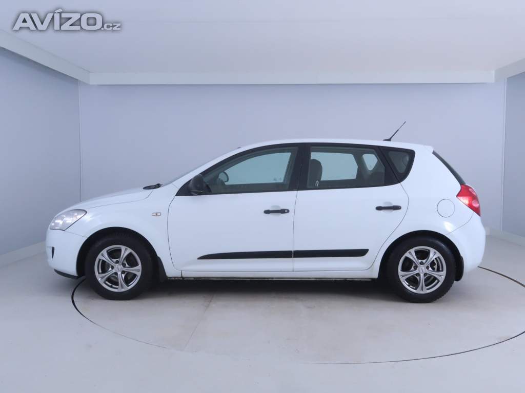 Foto inzerátu Kia Ceed 1.4 CVVT